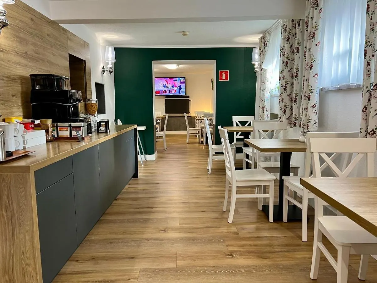 Azalia Karpacz Apartment Homestay